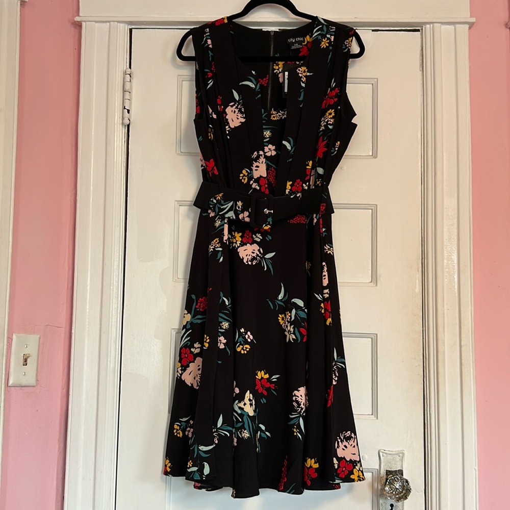 NWT City Chic Veronica Dress